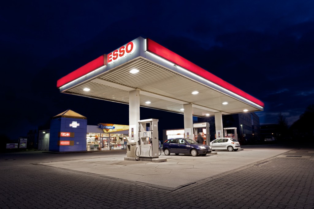 Esso Tankstelle Dortmund Flughafen Parken